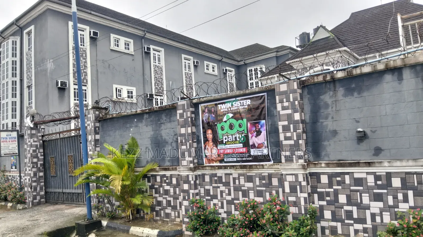 For Sale : 45 Rooms Hotel in Port Harcourt in New Layout