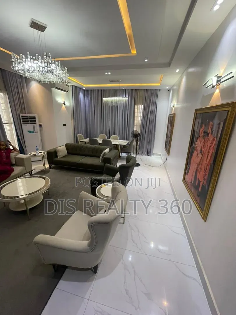 4bdrm Duplex in King'S Palace, FHA for sale in FHA