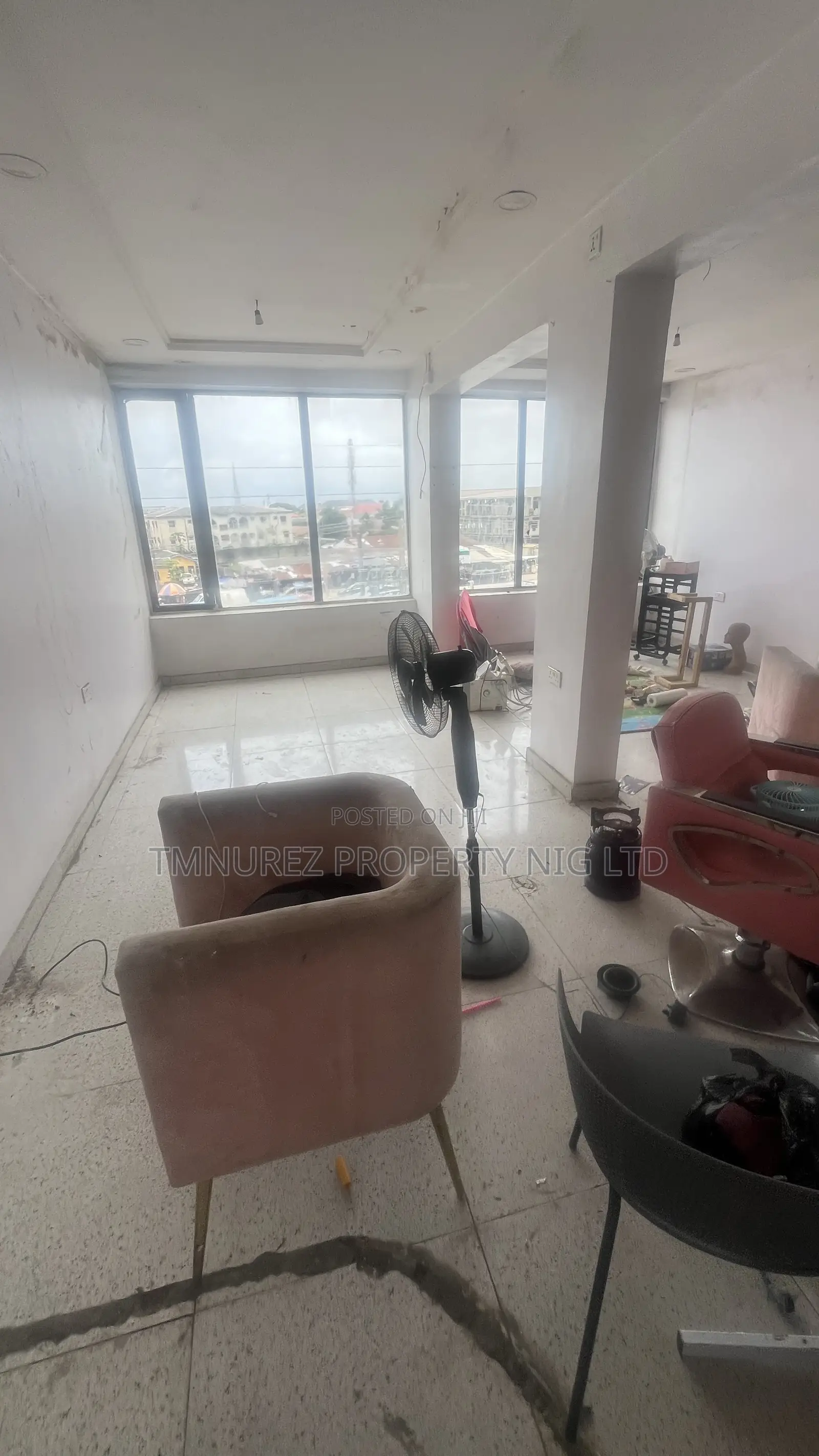 Showroom Shop at Upstair in Sangotedo