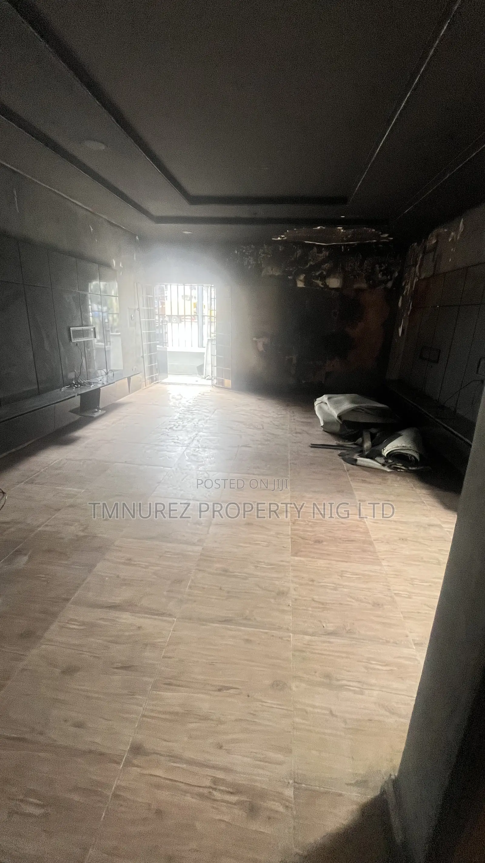 Showroom Shop Good for Boutique Most in Sangotedo