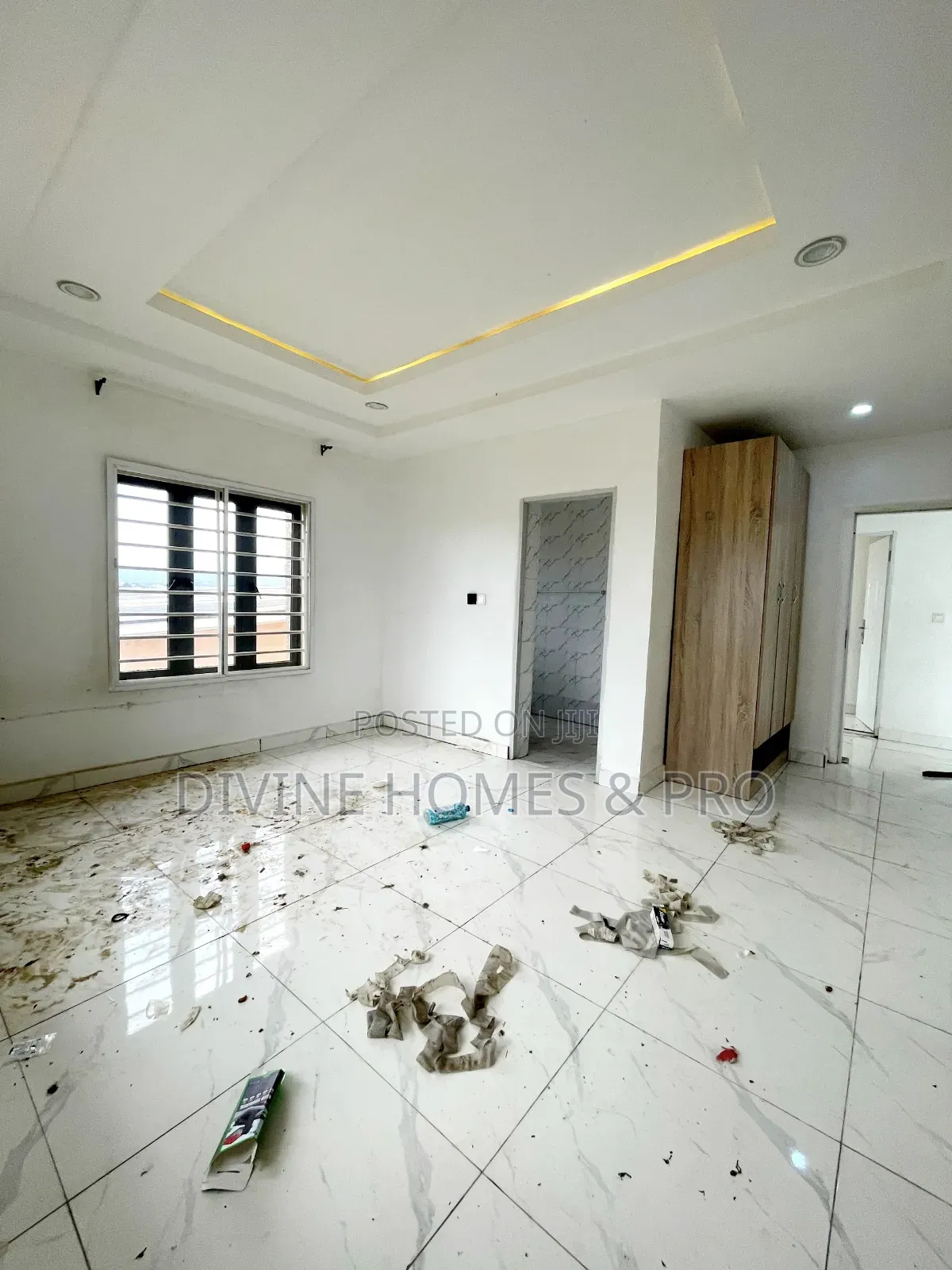 2bdrm Block of Flats in Nigeria Ghana School, Life Camp for rent in Life Camp