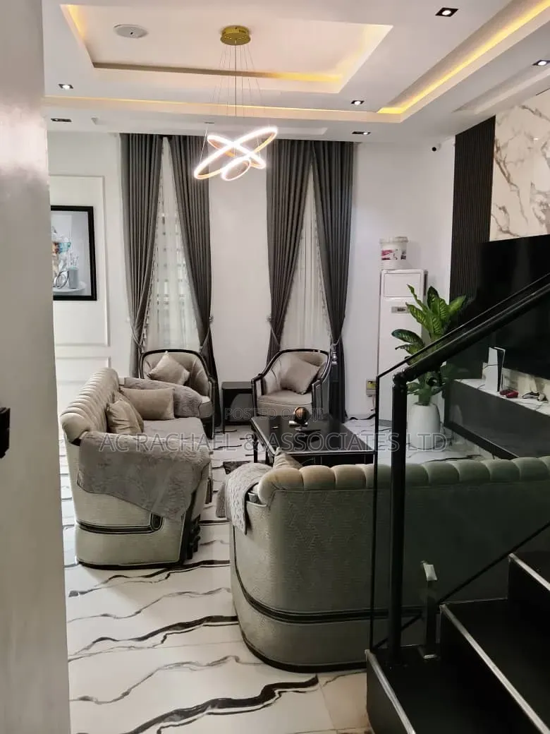 Furnished 4bdrm Duplex in Lekk Palm City, Lekki Phase 2 for rent in Lekki Phase 2