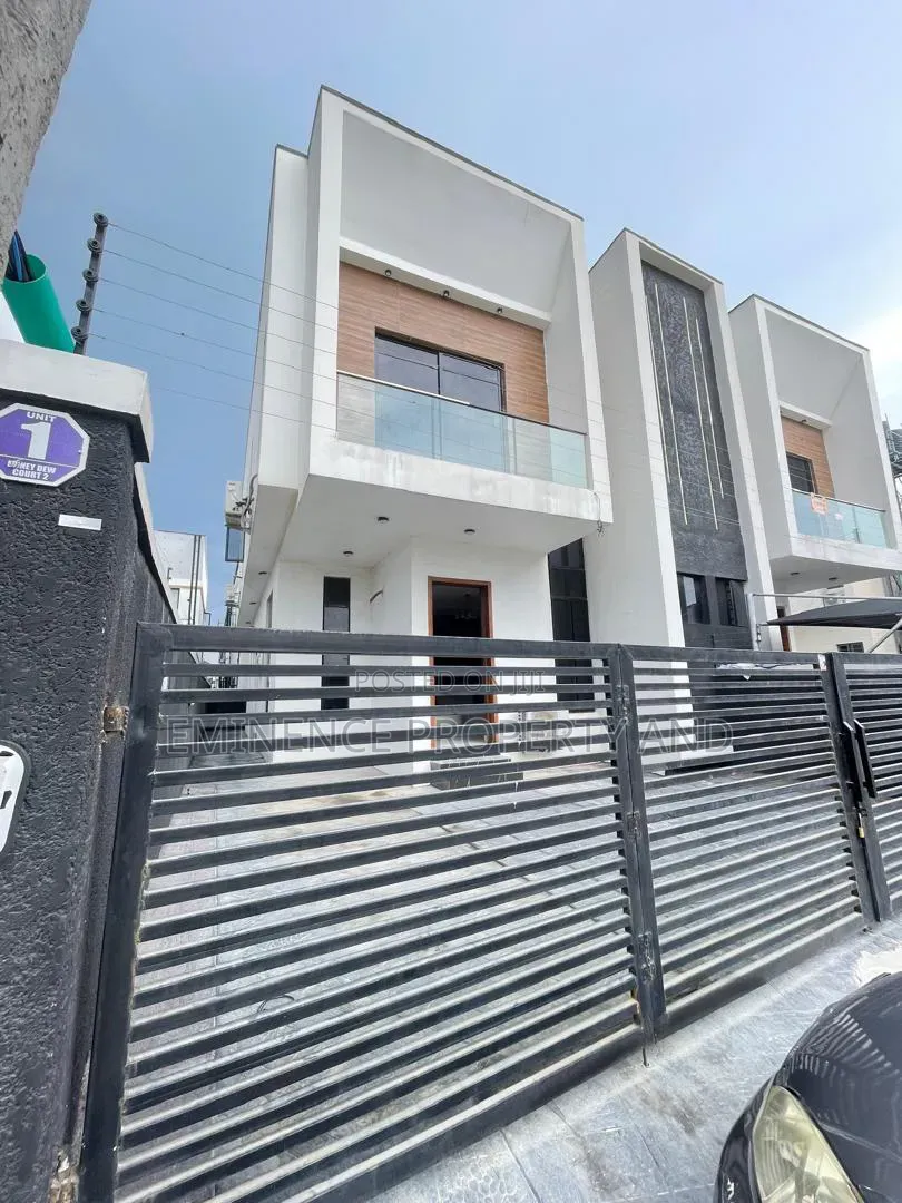 Furnished 4bdrm Duplex in Ikota for rent in Ikota