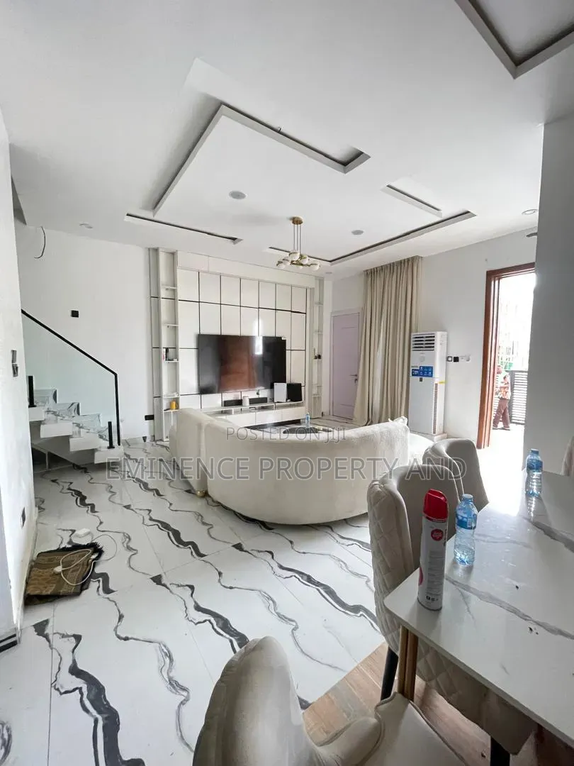 Furnished 4bdrm Duplex in Ikota for rent in Ikota