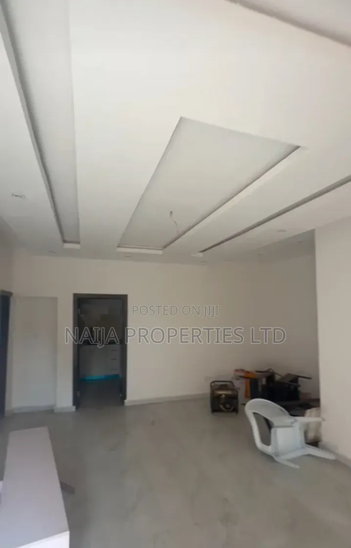 3bdrm Apartment in Abijo Gra for sale in Abijo