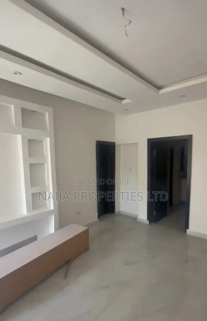 3bdrm Apartment in Abijo Gra for sale in Abijo