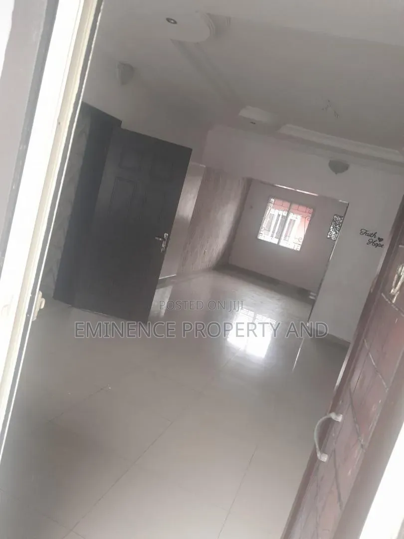 3bdrm Apartment in Osapa london for rent in Osapa london