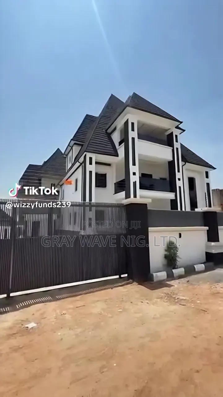 5bdrm Duplex in Lokogoma for sale in Lokogoma