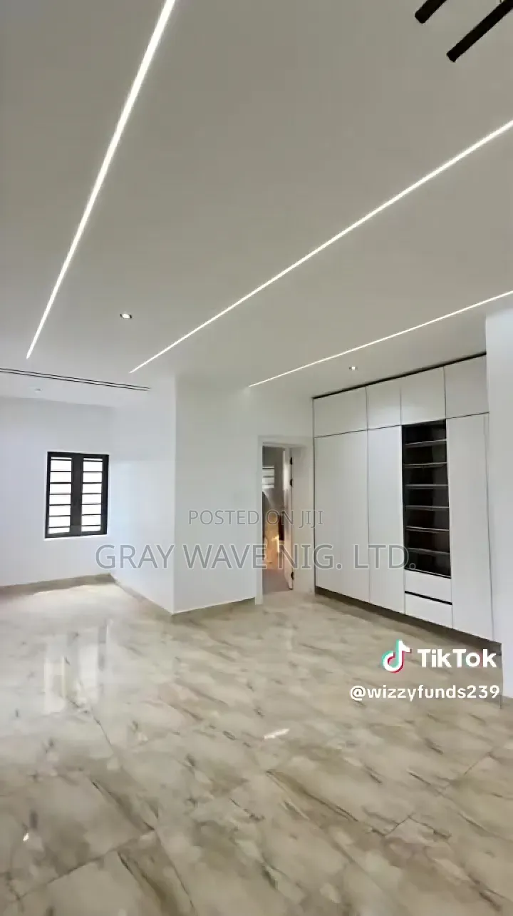 5bdrm Duplex in Lokogoma for sale in Lokogoma