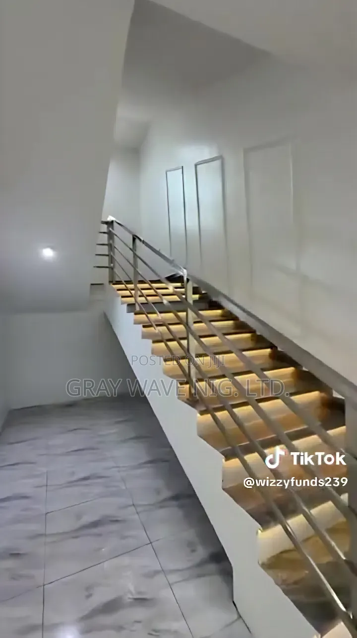5bdrm Duplex in Lokogoma for sale in Lokogoma