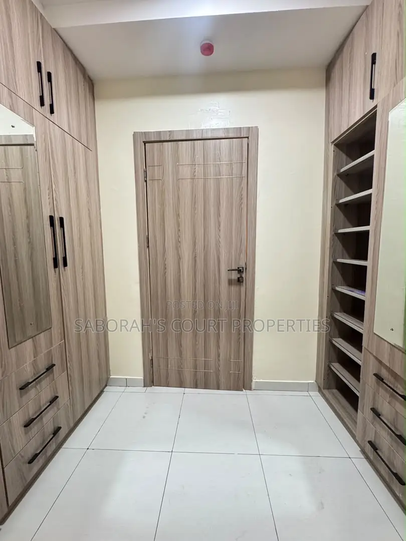 6bdrm Townhouse / Terrace in Onikoyi, Banana Island for rent in Banana Island