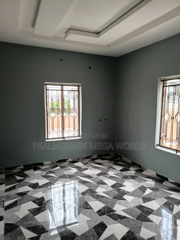 4bdrm Bungalow in Ayegbami, Akala Express for rent in Akala Express