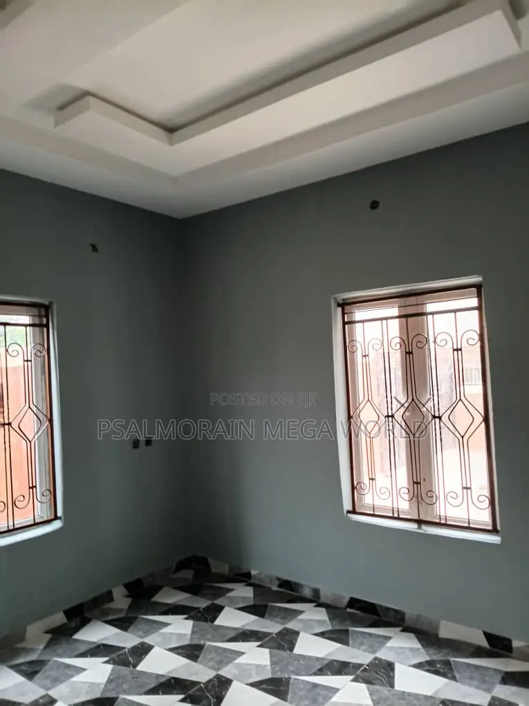 4bdrm Bungalow in Ayegbami, Akala Express for rent in Akala Express