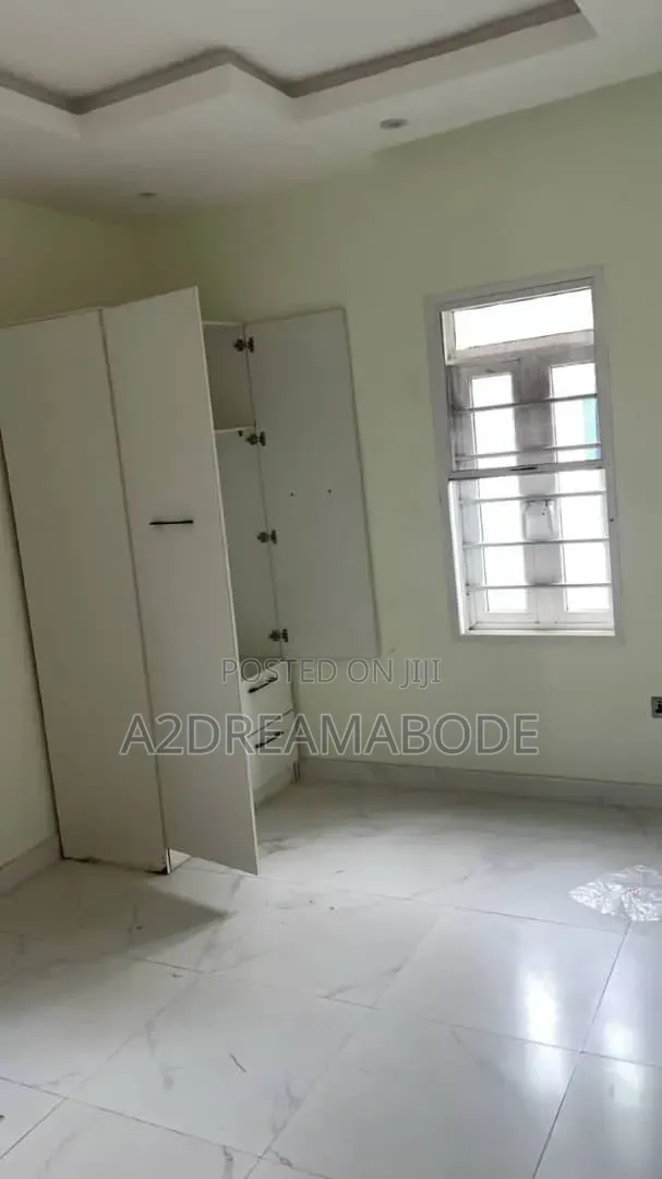 4bdrm Duplex in Magodo for rent in Magodo Isheri