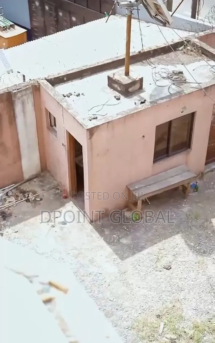 4 Storey Commercial Building in Adeniyi Jones