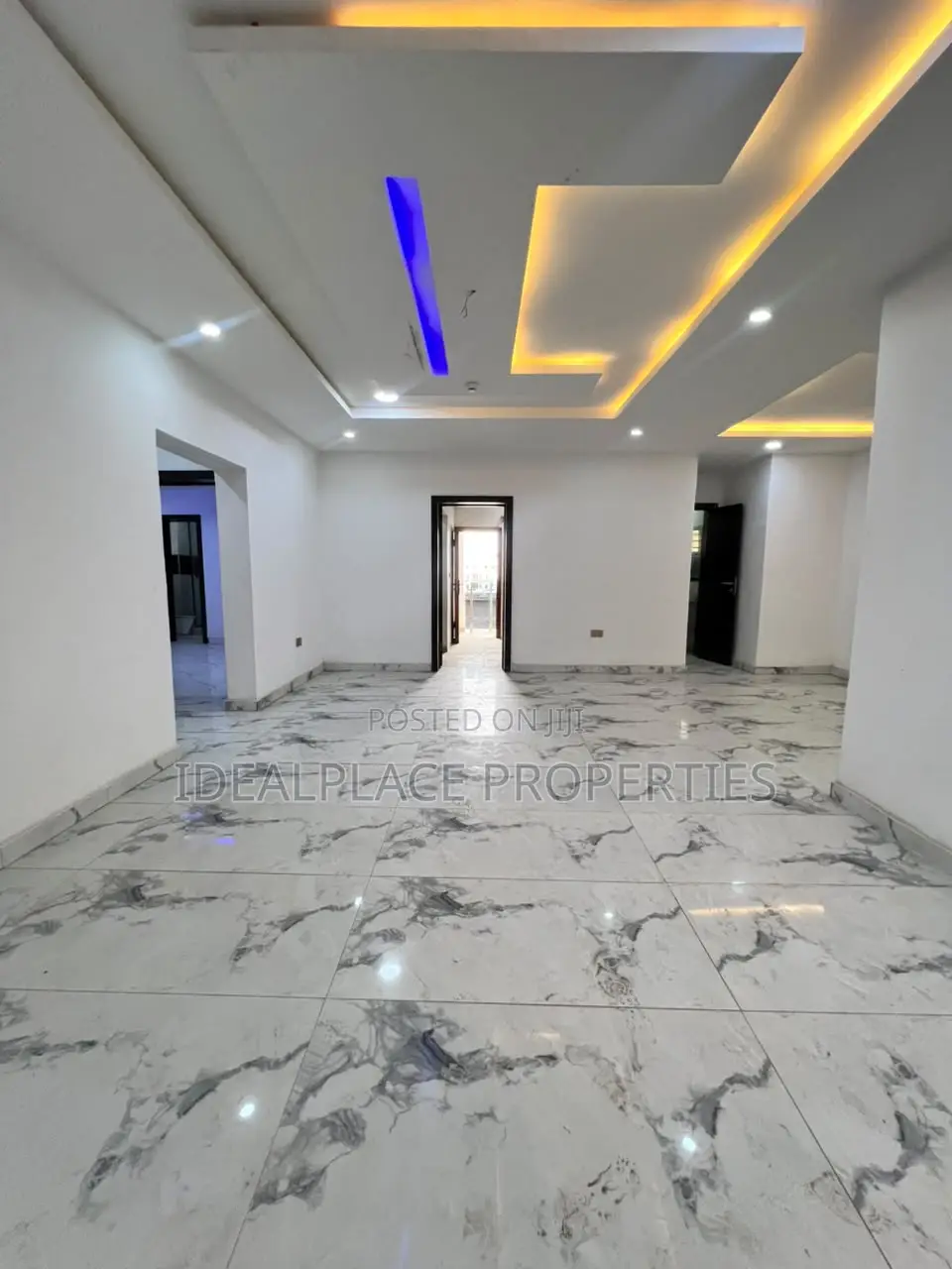 2bdrm Apartment in Lekki Phase 1 for sale in Lekki Phase 1