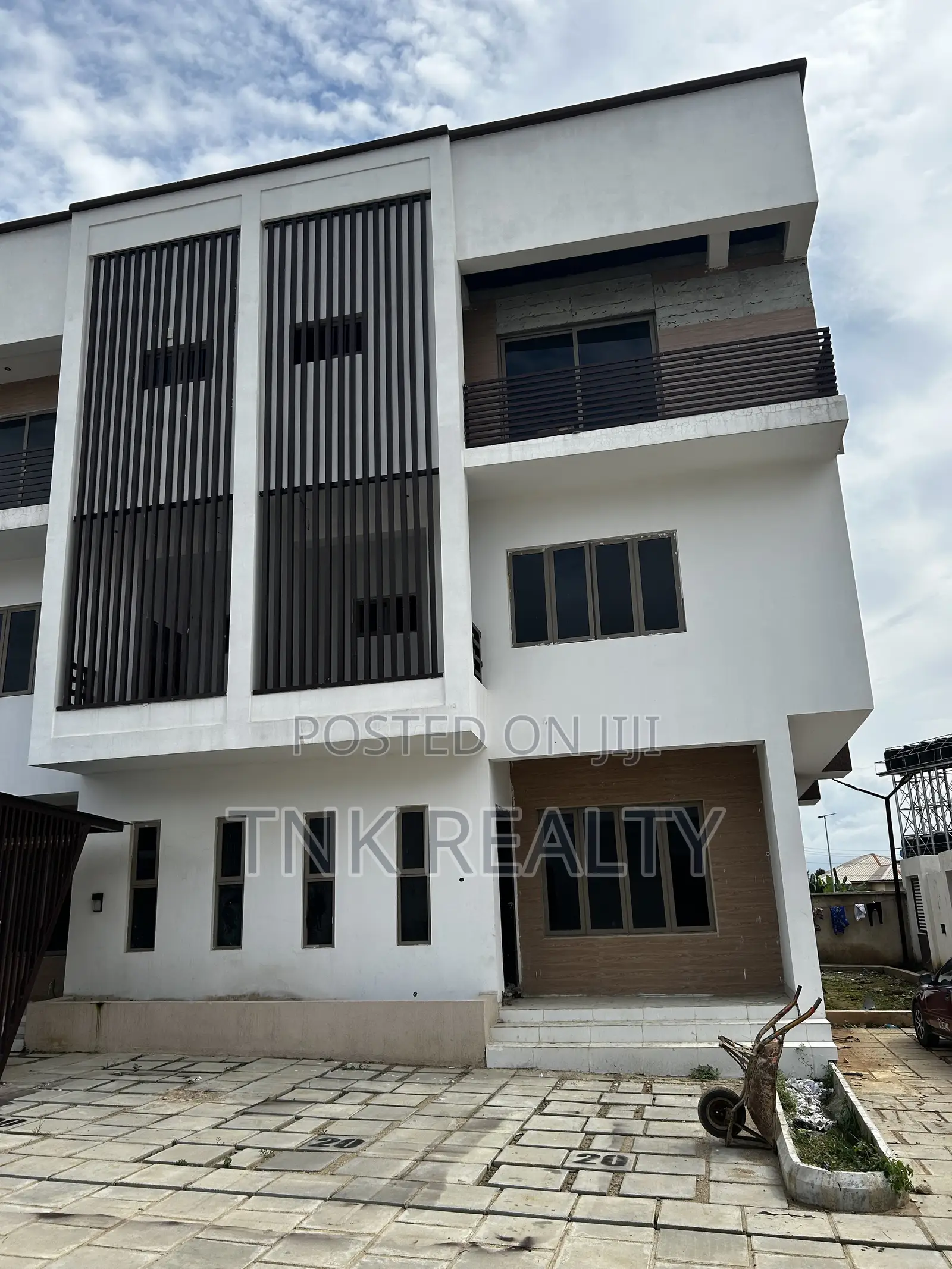 4bedroom Semi-Detached Duplex for Sale. in Mabushi