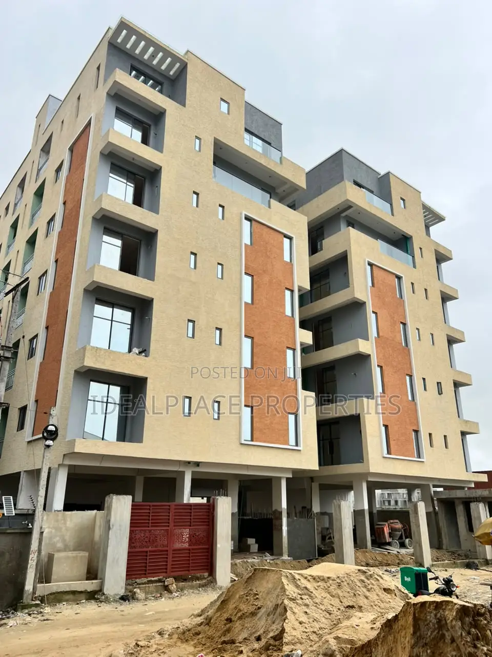 2bdrm Apartment in Lekki Phase 1 for sale in Lekki Phase 1