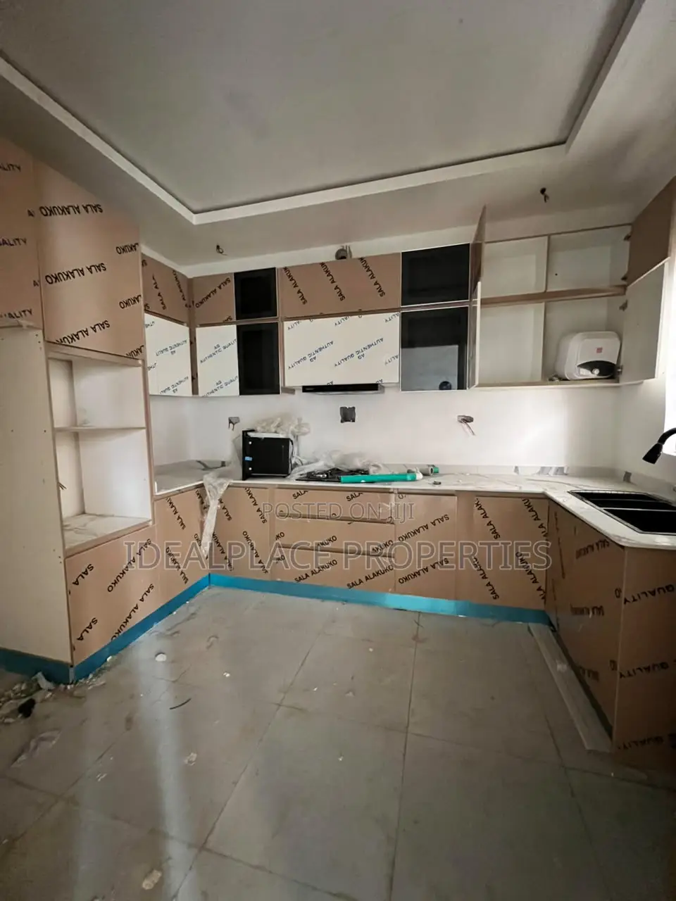 2bdrm Apartment in Lekki Phase 1 for sale in Lekki Phase 1