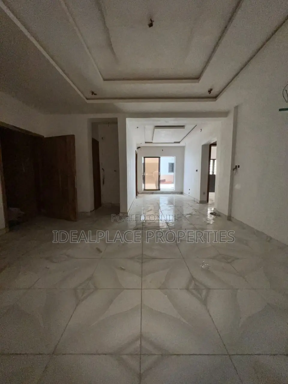 2bdrm Apartment in Lekki Phase 1 for sale in Lekki Phase 1
