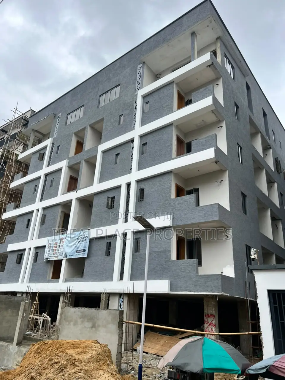 2bdrm Apartment in Lekki Phase 1 for sale in Lekki Phase 1