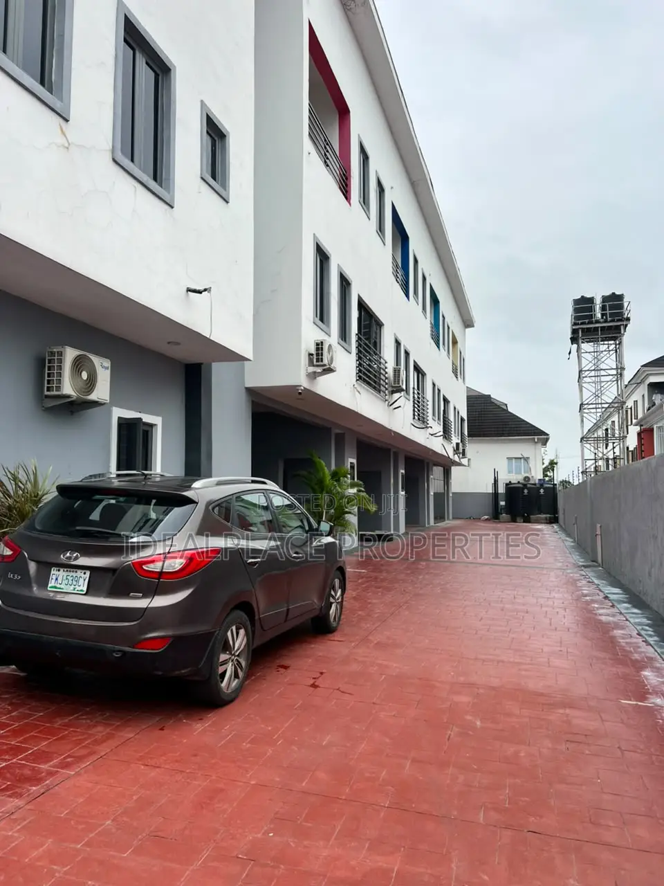 4bdrm Townhouse/Terrace in Ikate for sale in Ikate