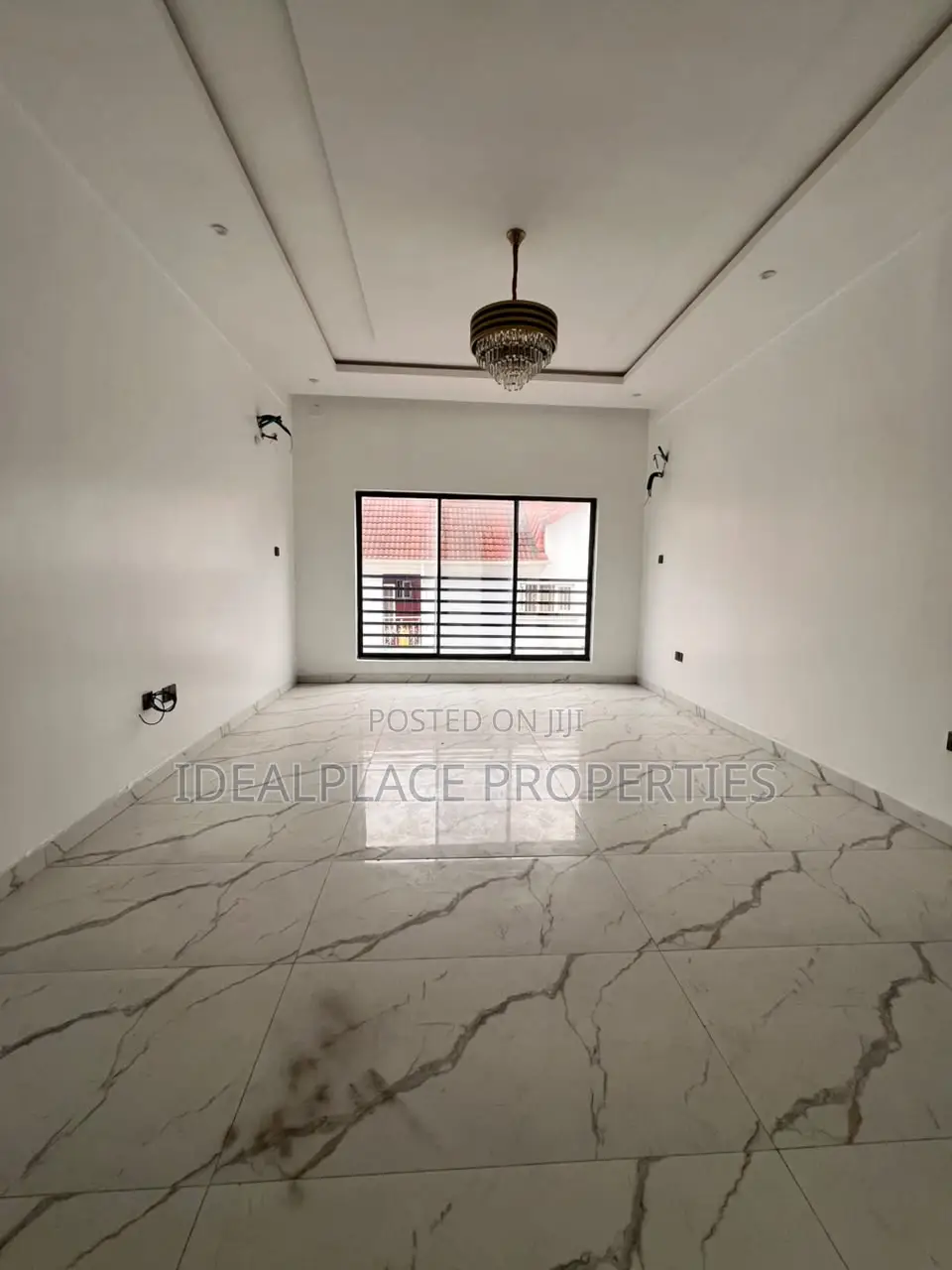 4bdrm Townhouse/Terrace in Ikate for sale in Ikate