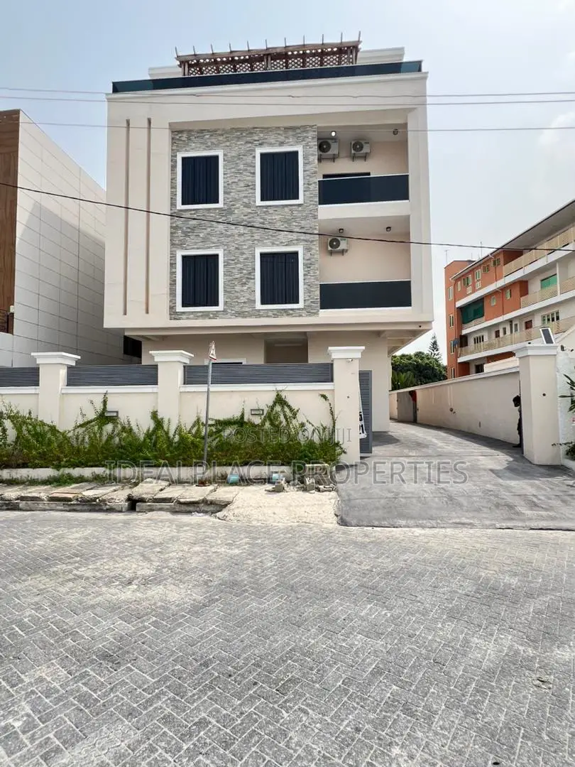 5bdrm Duplex in Lekki Phase 1 for sale in Lekki Phase 1