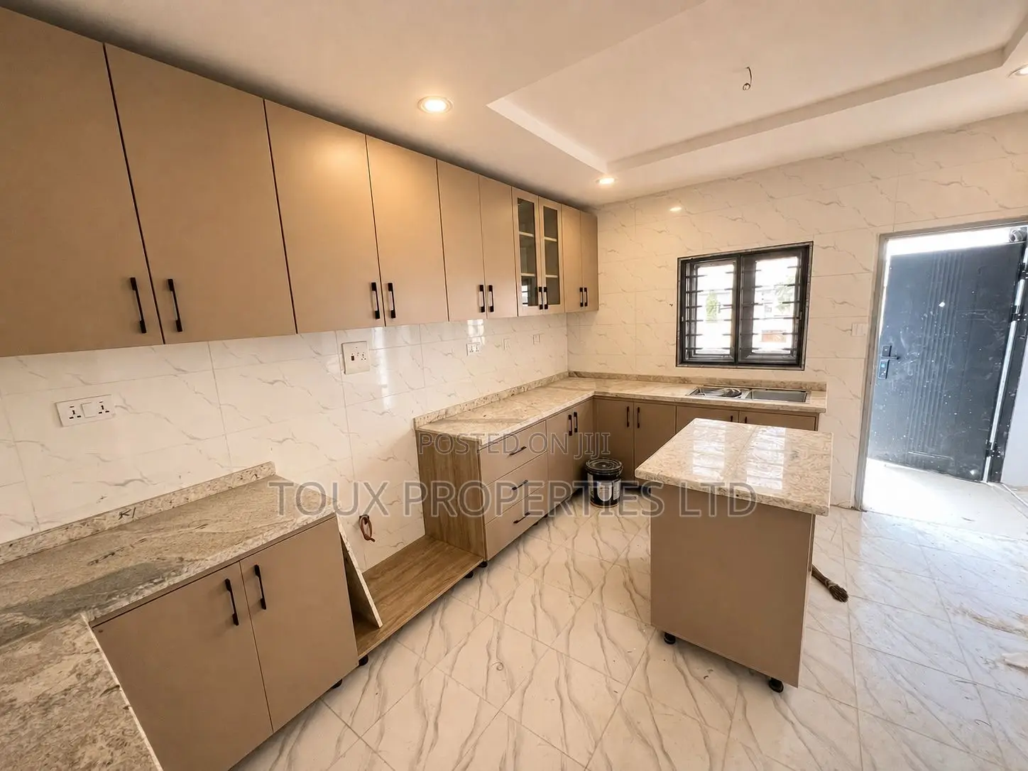 3bdrm Block of Flats in Kubwa for rent in Kubwa