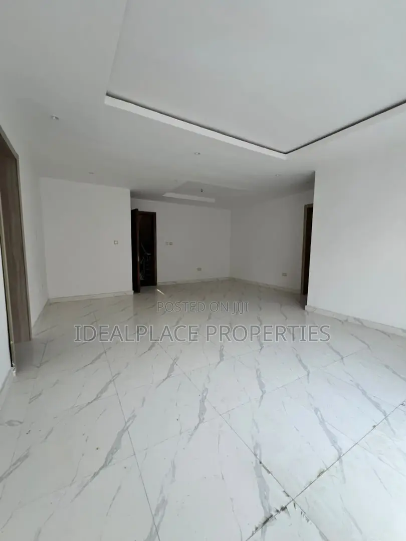2bdrm Apartment in Ologolo for sale in Ologolo