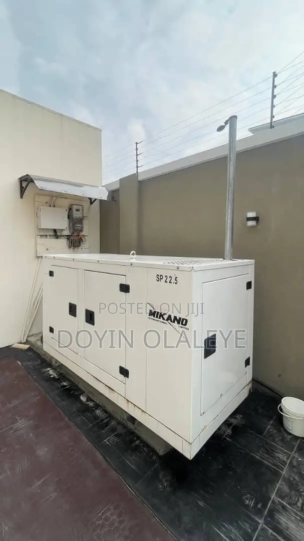 4bdrm Duplex in Chevron for sale in Chevron