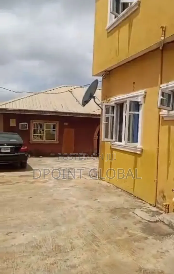 11bdrm Block of Flats in Not Estate, Idimu for sale in Idimu