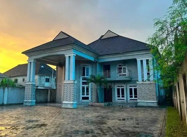 8bdrm Duplex in Dr Peter Odili ,, Trans Amadi for rent in Trans Amadi