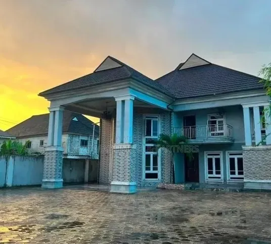 8bdrm Duplex in Dr Peter Odili ,, Trans Amadi for rent in Trans Amadi