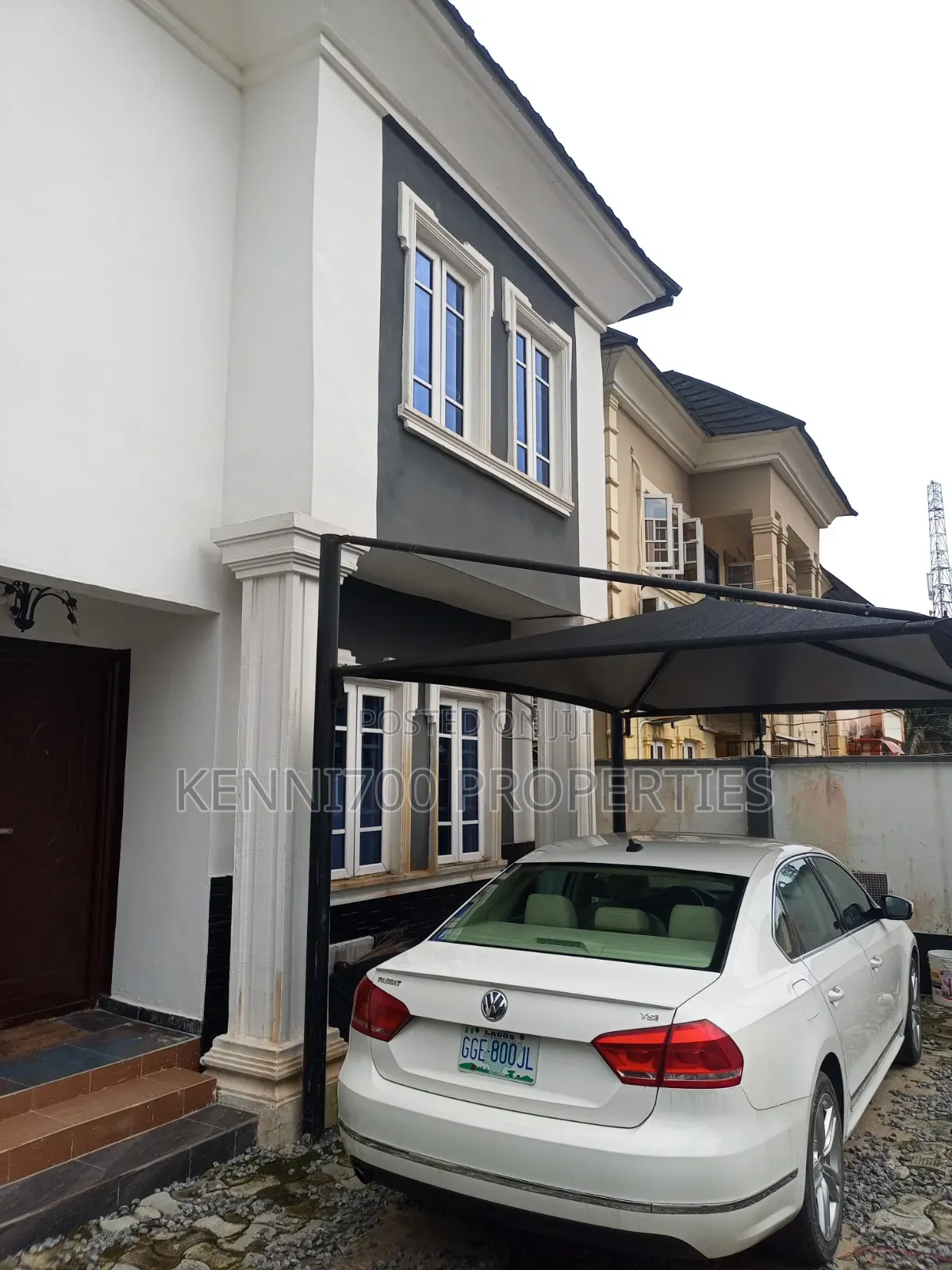 4bdrm Duplex in Greenview Estate In, Off Lekki-Epe Expressway for sale in Off Lekki-Epe Expressway