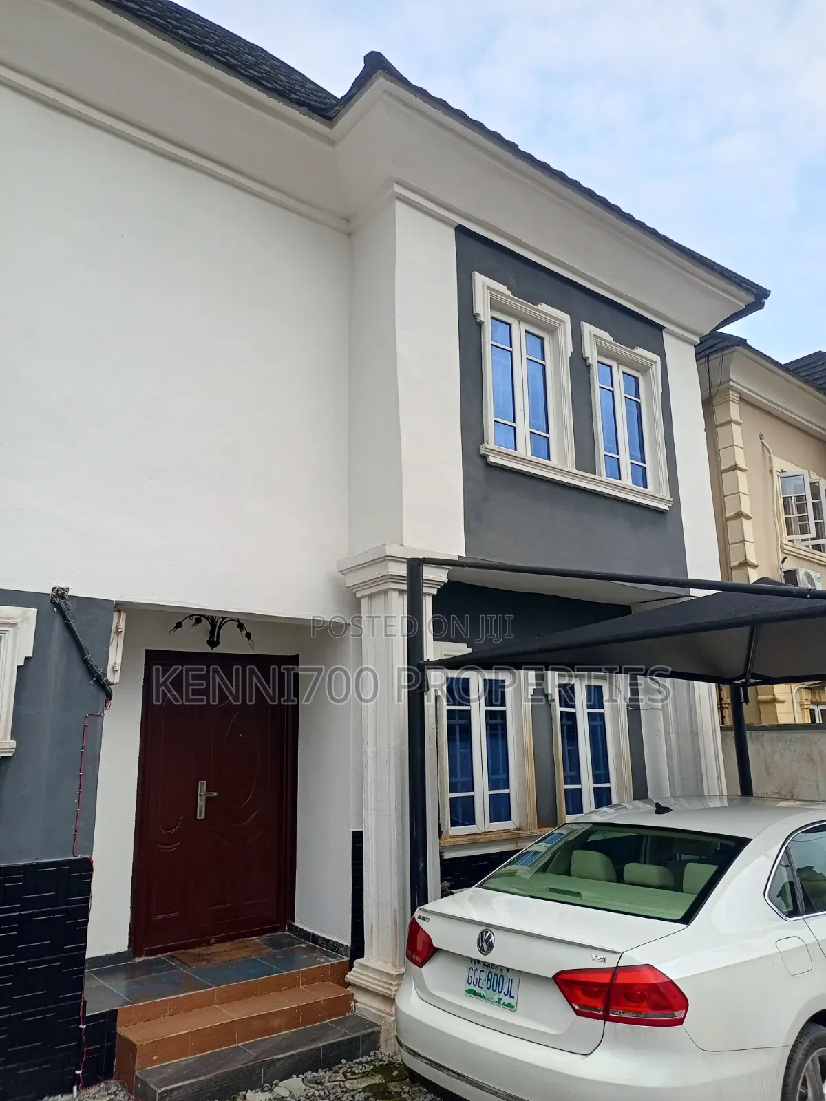 4bdrm Duplex in Greenview Estate In, Off Lekki-Epe Expressway for sale in Off Lekki-Epe Expressway