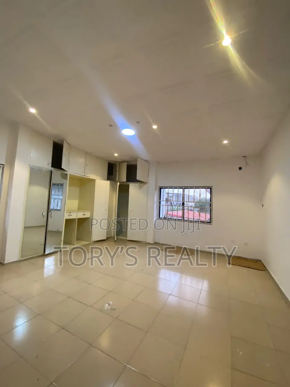 1bdrm Apartment in Lekki Phase 1 for rent in Lekki Phase 1