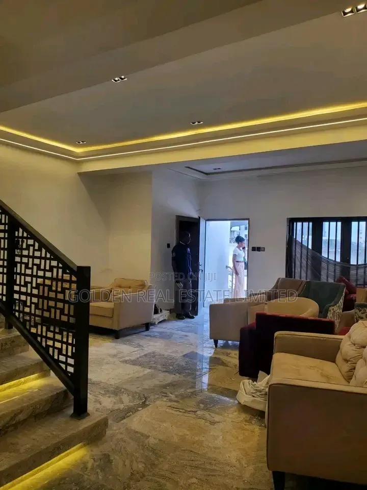 4bdrm Duplex in Jahi for sale in Jahi