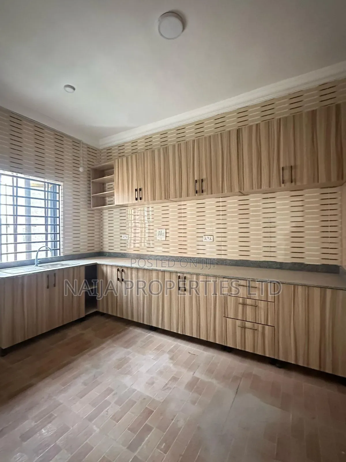 3bdrm Apartment in Ilasan-Ikate for rent in Ilasan