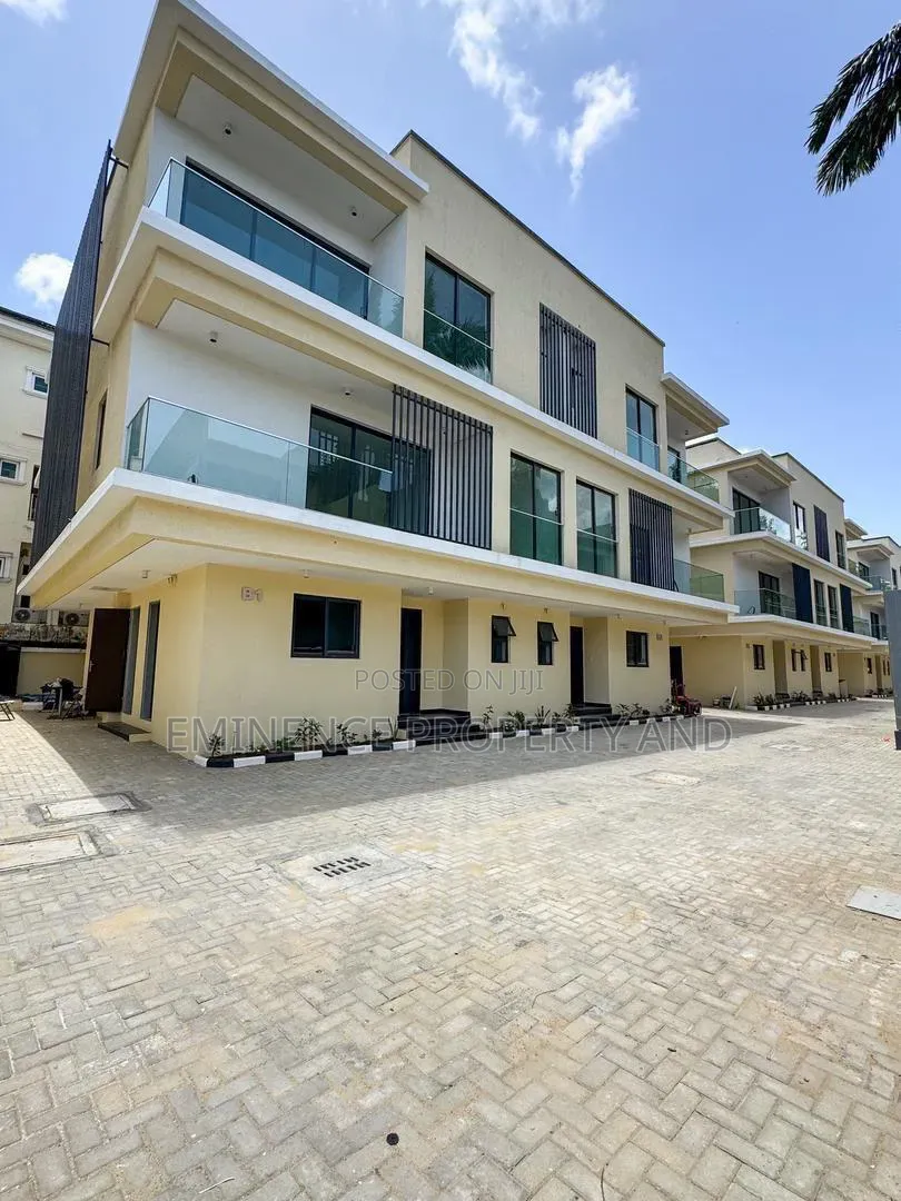 5bdrm Duplex in Old Ikoyi for sale in Old Ikoyi