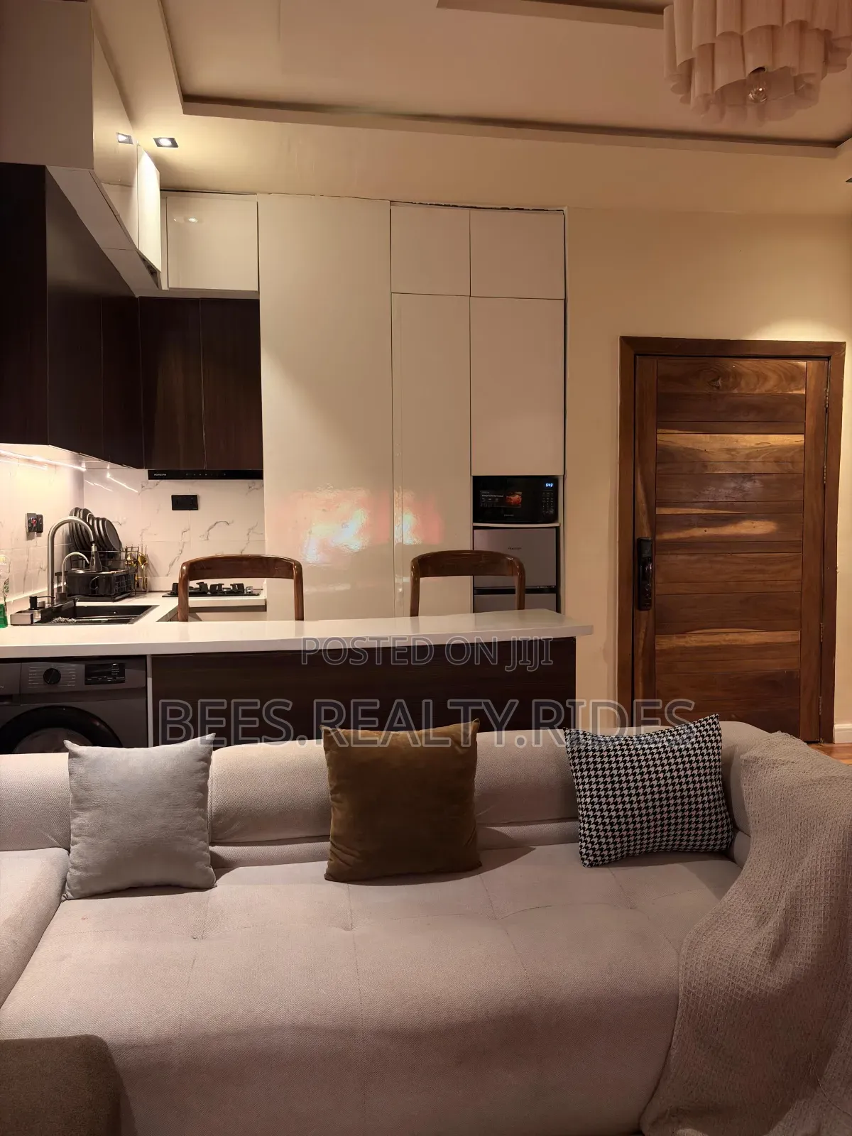 One Bedroom Loft With a Swimming Pool, PS5 Gym in Ikate