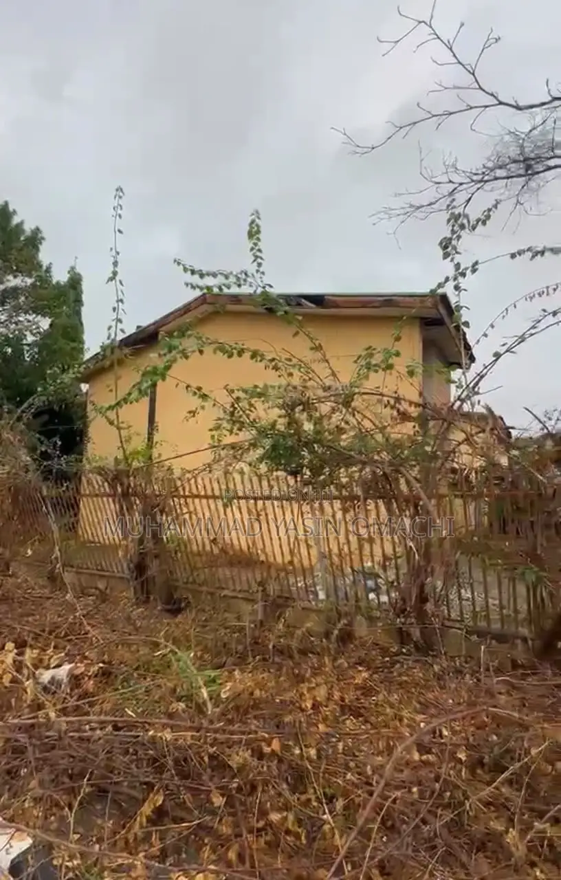3bdrm Duplex in Area 3 for sale in Area 3