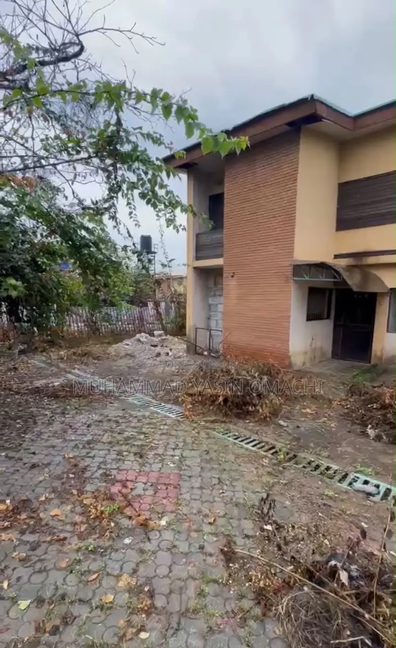 3bdrm Duplex in Area 3 for sale in Area 3