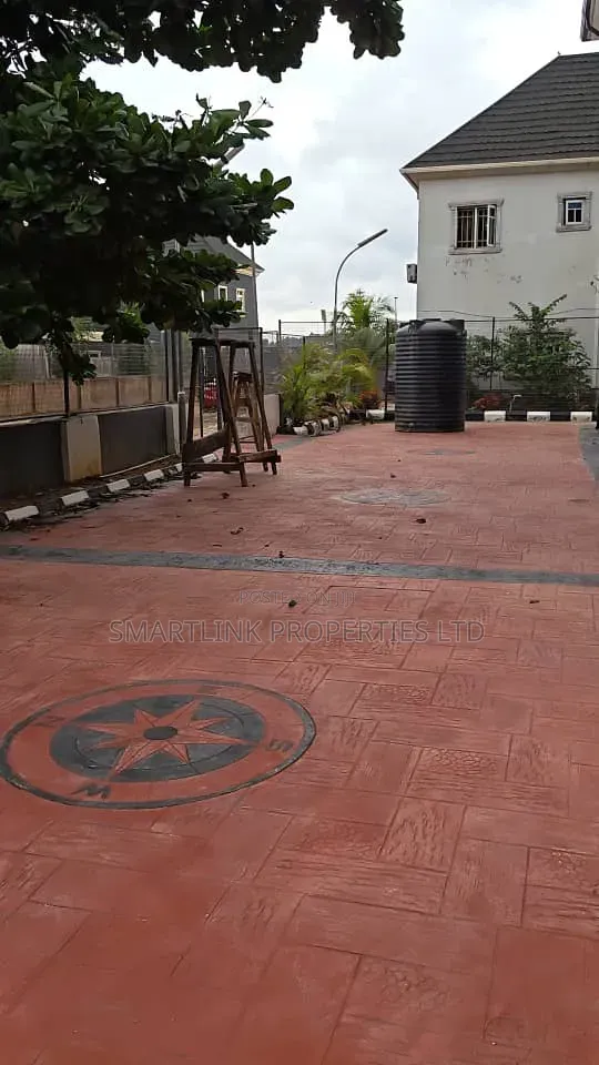 4bdrm Duplex in Dawaki Abuja for sale in Dawaki