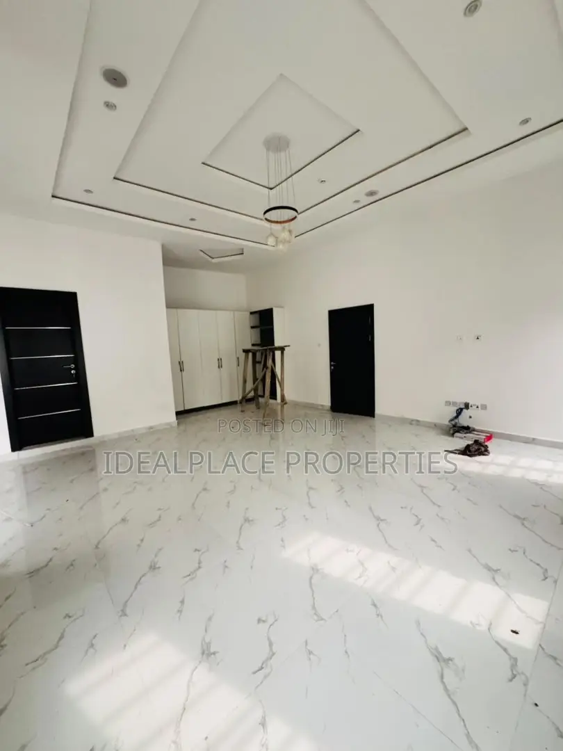 3bdrm Apartment in Ikeja GRA for sale in Ikeja GRA