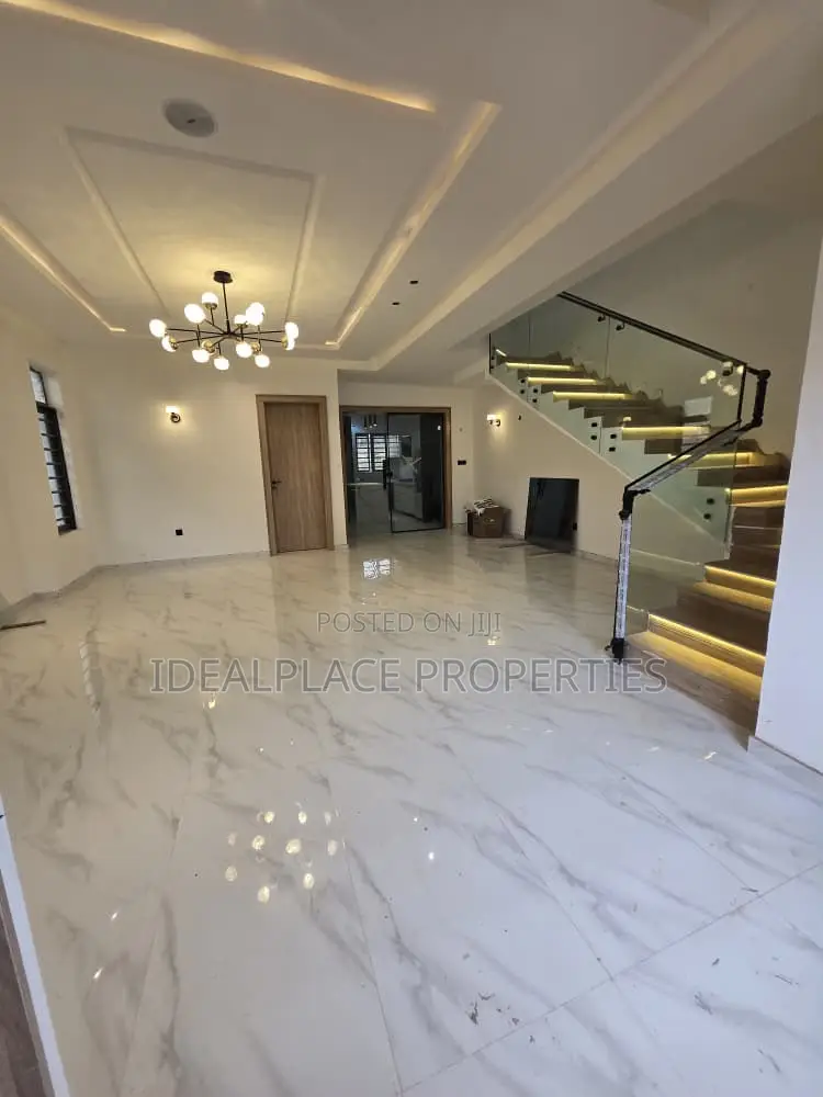 4bdrm Duplex in Obafemi-Owode for sale in Obafemi-Owode