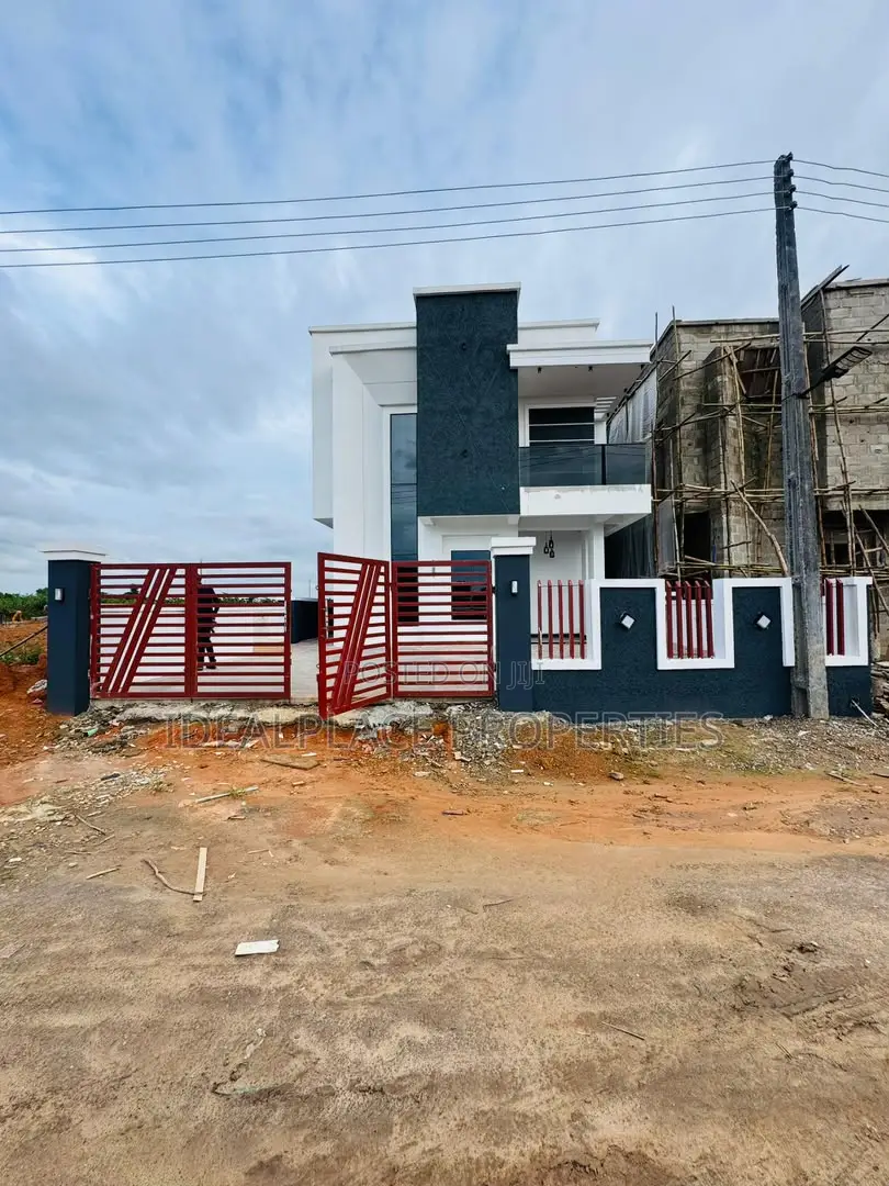 4bdrm Duplex in Obafemi-Owode for sale in Obafemi-Owode