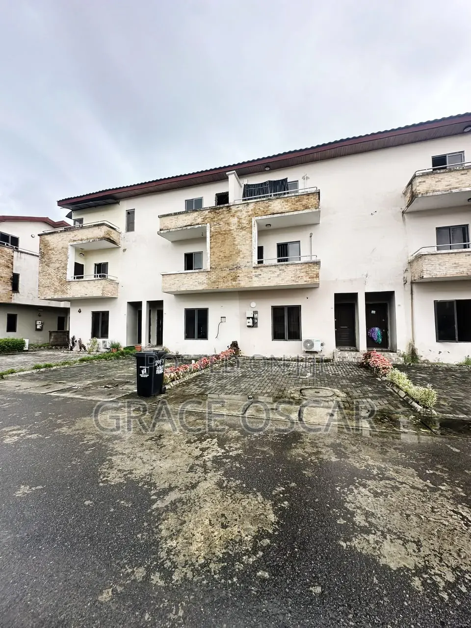 4bdrm Duplex in VGC / Ajah for sale in VGC / Ajah