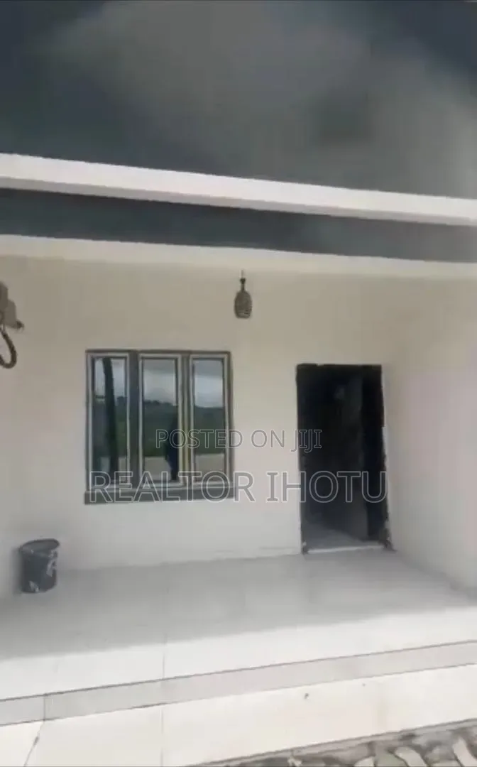 3bdrm Bungalow in Olokonla Estate, Ologolo for sale in Ologolo