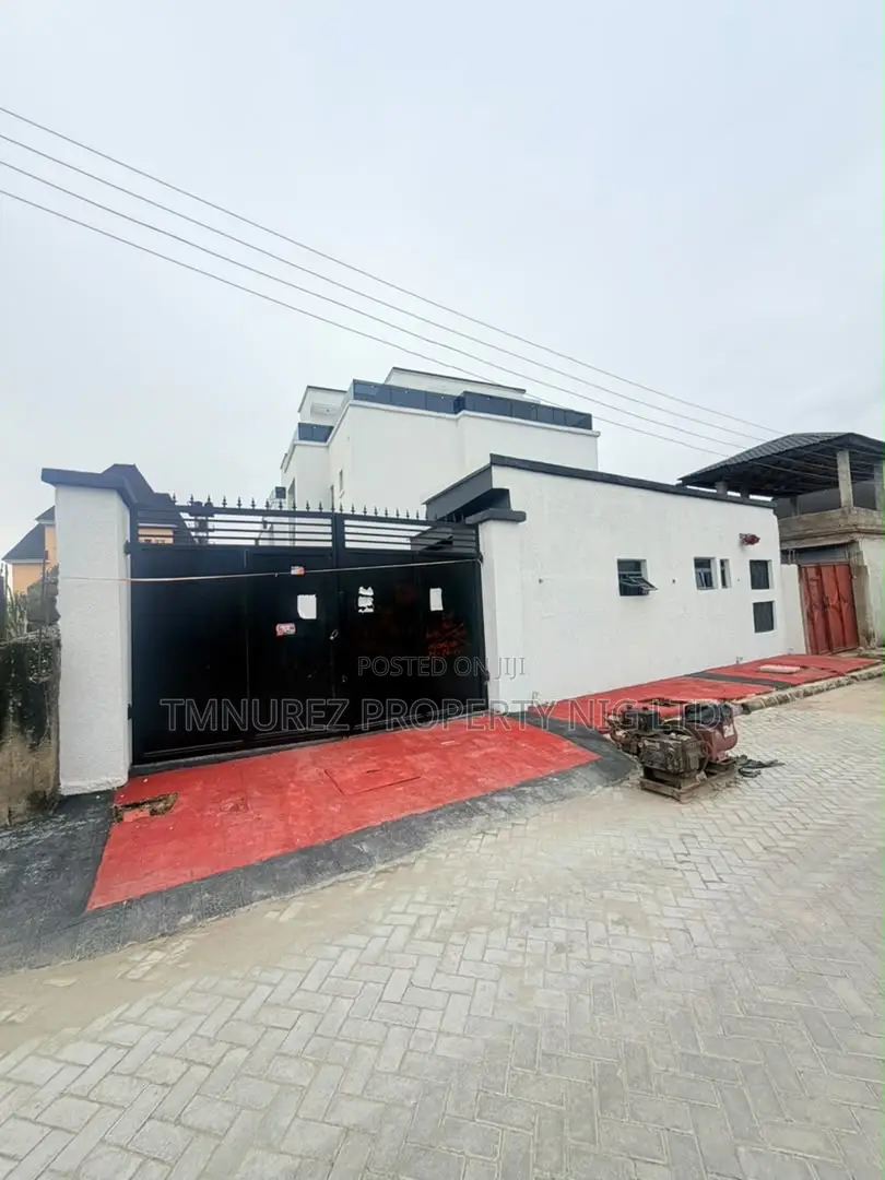4bdrm Duplex in Ago Palace for sale in Ago Palace